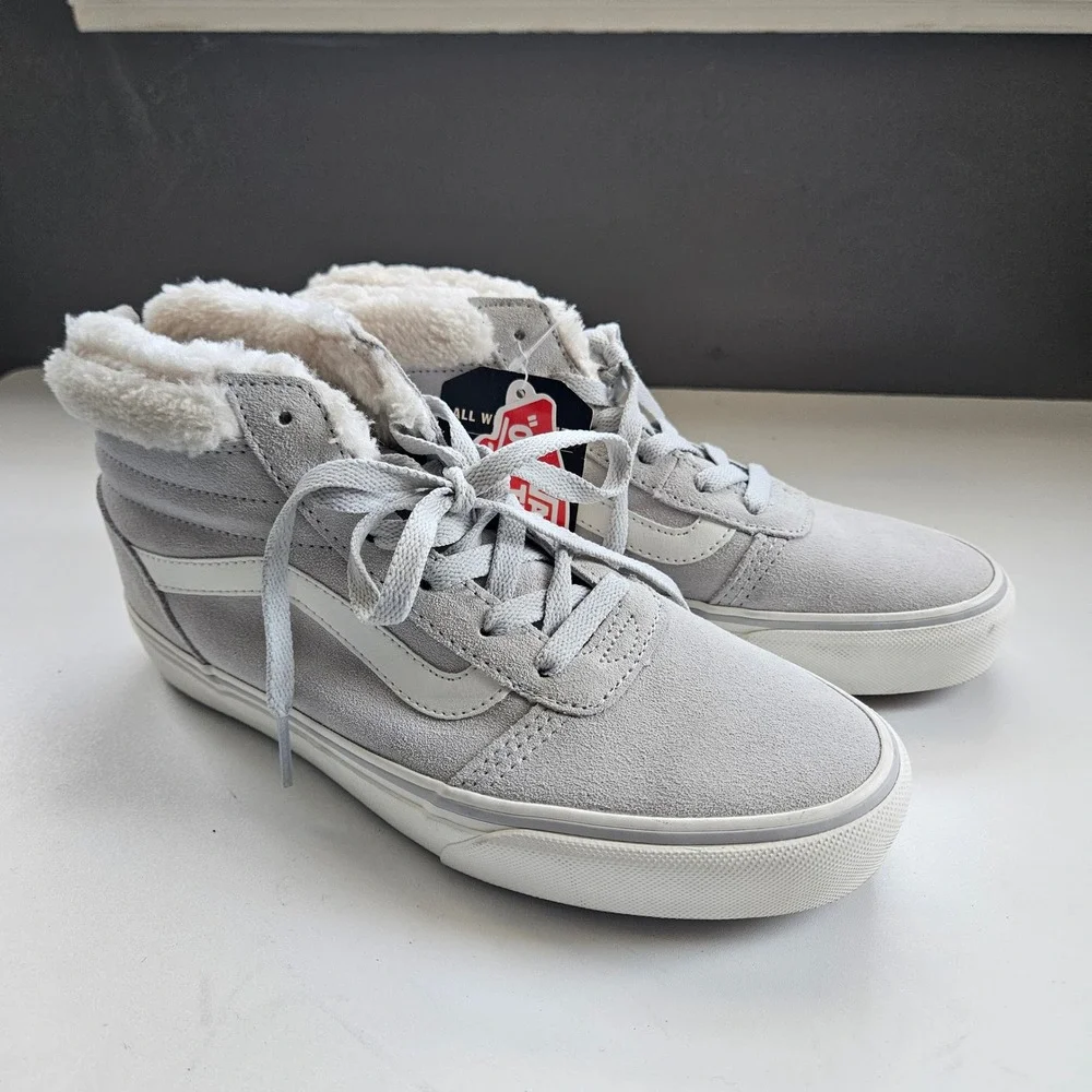 Vans Ward Sneakers Womens 7 Suede Faux Fur Lined Grey White Streetwear